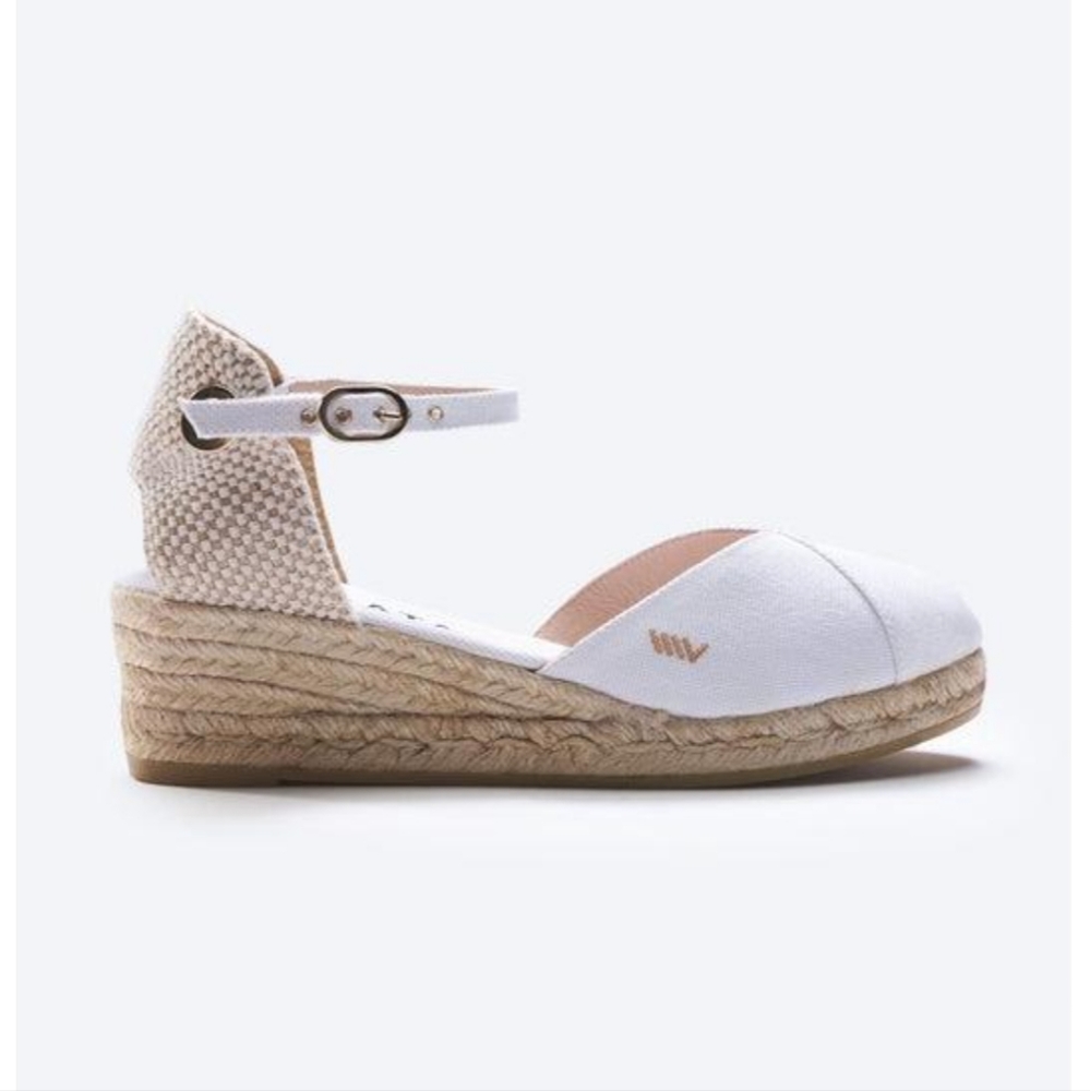Ankle-Strap White Espadrille Platform Sandals